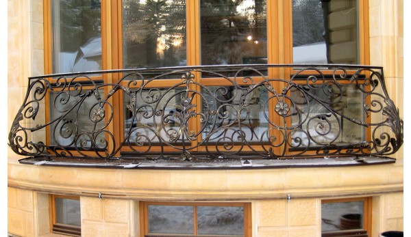 Кованый балкон 4 под заказ кованые изделия от производителя .